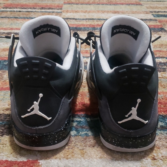 Jordan 4 "fear pack" - Picture 3 of 3